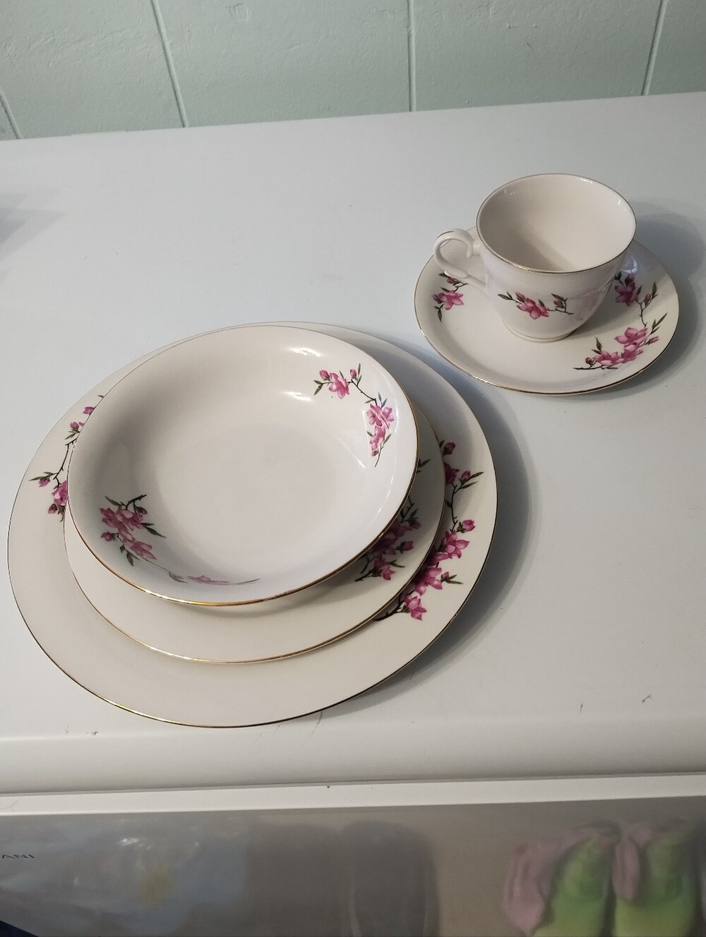 Pink Cherry Blossom With Gold Trim China Place Setting 5 Piece